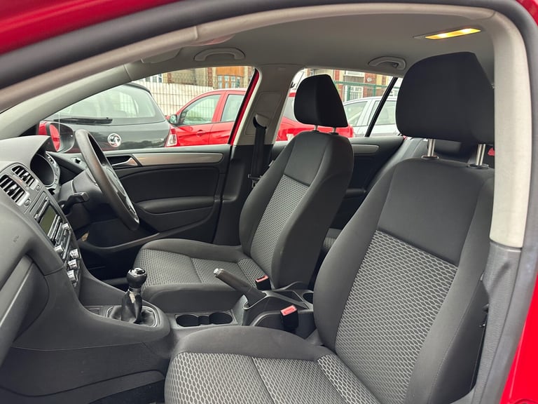 2009 Volkswagen Golf 1.6 TDi 105 S 5dr HATCHBACK Diesel Manual