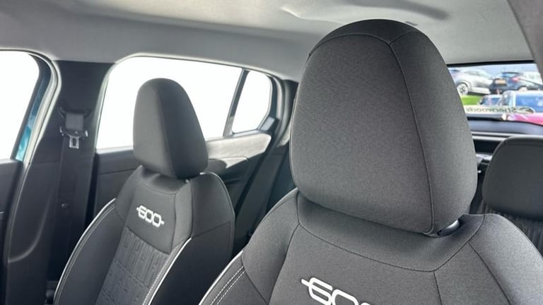 2025 Fiat 600 1.2 MHEV SUV 5dr Petrol Hybrid e-DCT Euro 6 (s/s) (100 ps) Automatic Hatchback Hybr...