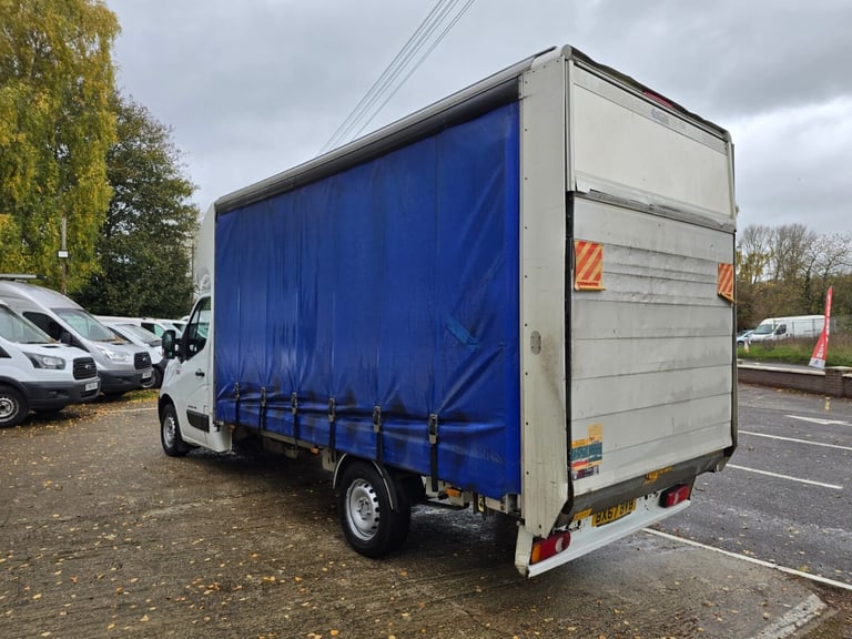 2017 Renault Master 2.3 DCI 145 LUTON CURTAIN SIDE TAIL LIFT CHASSIS CAB Diesel Manual