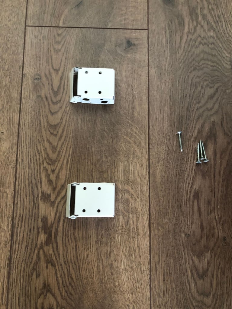 Venetian Blind - White - Branded - Hunter Douglas 