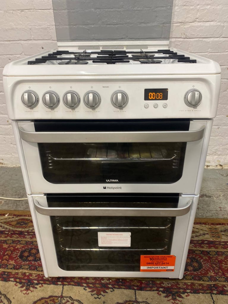 Beautiful HotPoint 60CM White Gas Cooker Oven/Grill For Sale Good Condition 
