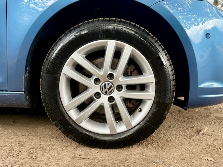 2012 Volkswagen Touran 1.6 TDI 105 SE 5dr DSG MPV Diesel Automatic