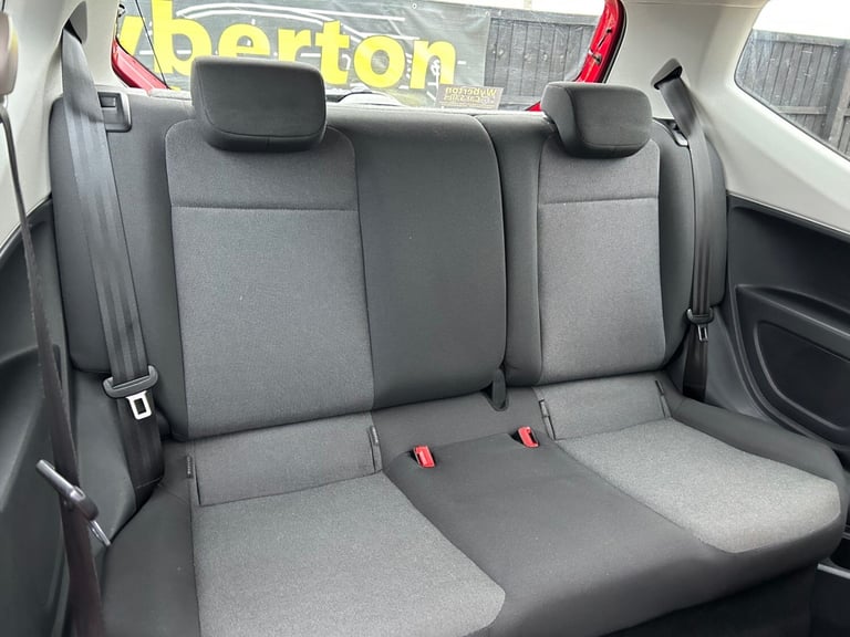 2015 (15) Volkswagen Up 1.0 Move Up - 3dr Hatchback - £20 Road Tax 