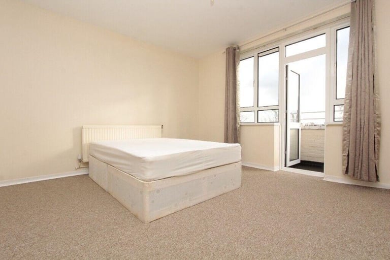 AMAZING DOUBLE ROOM IN FNSBURY PARK READY TO MOVE IN!!