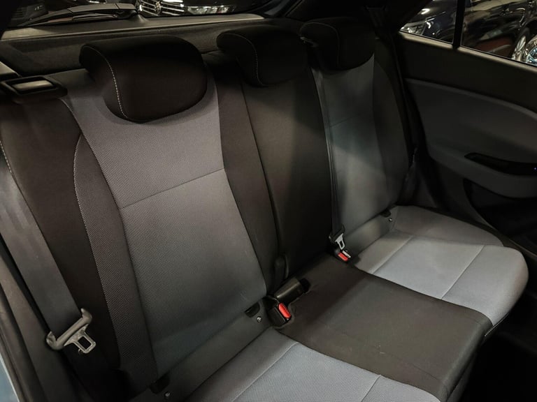  Hyundai i20 1.4 Premium SE Euro 6 5dr Petrol Manual