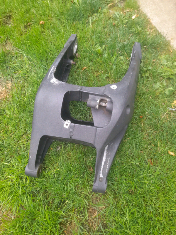 Ducati monster swing arm 696