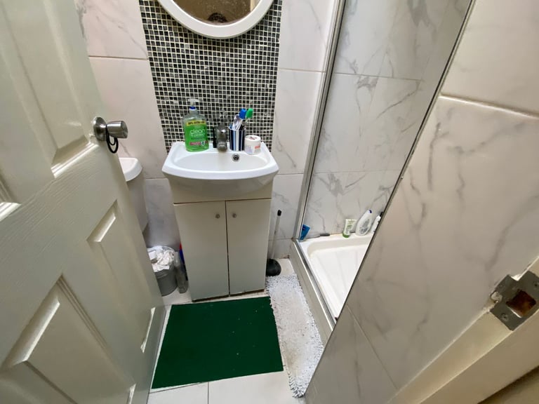 image for STUDIO FLAT WITH SEPARATE KITCHENETTE AND SEPARATE BEDROOM SEPARATE ENTRANCE