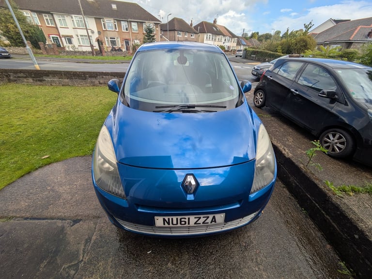 Renault, GRAND SCENIC, MPV, 2011, Manual, 1598 (cc),5 doors 7 seat - Image 3