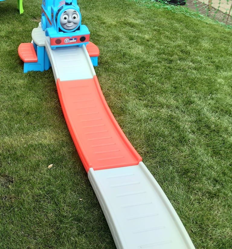 Step 2 Roller Coaster Thomas Tank Engine with Extension Pack. All brand
