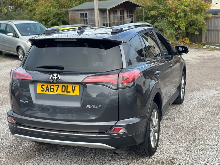 2017 Toyota RAV4 2.0 D-4D Excel TSS 5dr [Nav] 2WD ESTATE Diesel Manual