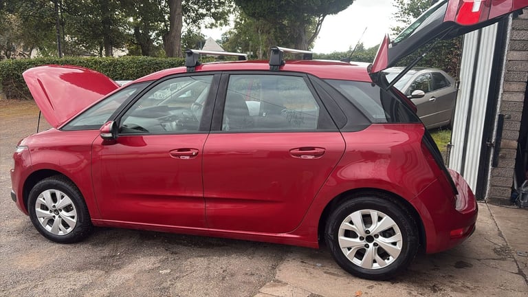Citroen C4 Picasso VTR+, MPV, 2015, Manual, 1560 (cc), 5 doors - Fresh MOT, FSH, ULEZ, CHEAP £20 TAX