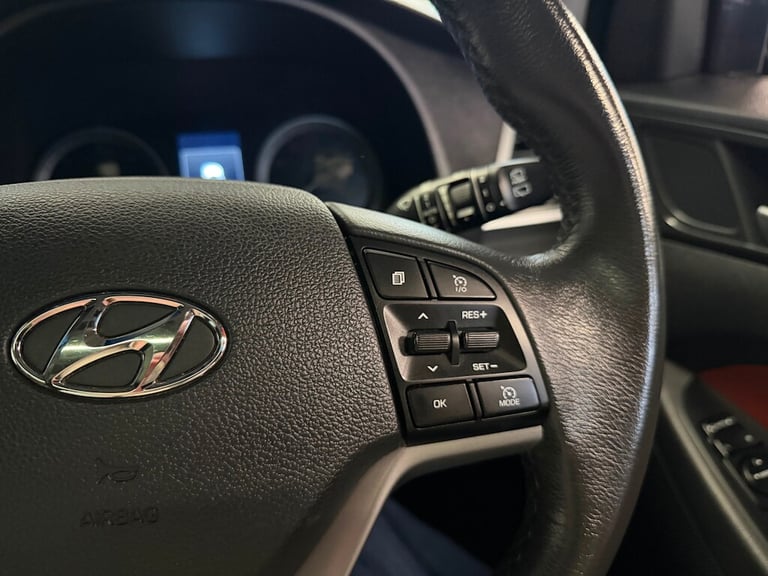 2016 Hyundai TUCSON 2.0 CRDi Premium SE SUV 5dr Diesel Manual 4WD Euro 6 (136 ps) SUV Diesel Manual