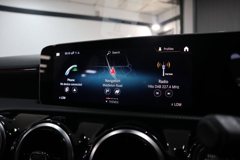 2020 19 MERCEDES-BENZ A-CLASS 1.3 A200 AMG LINE (EXECUTIVE) HATCHBACK 5DR PETROL