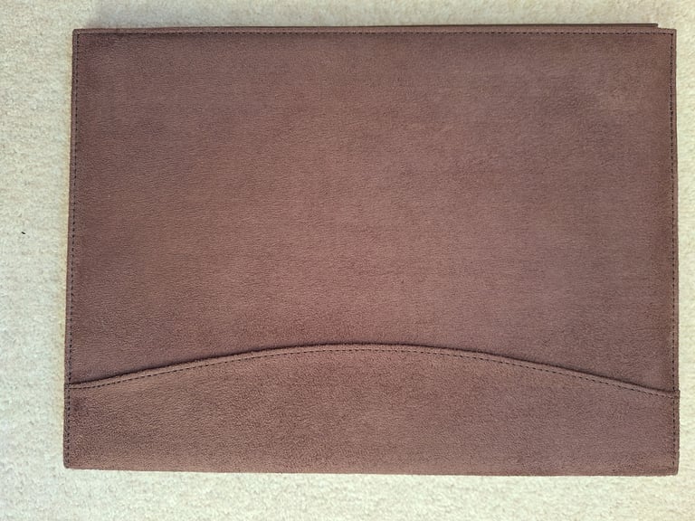 A4 Suede Effect Display Book 