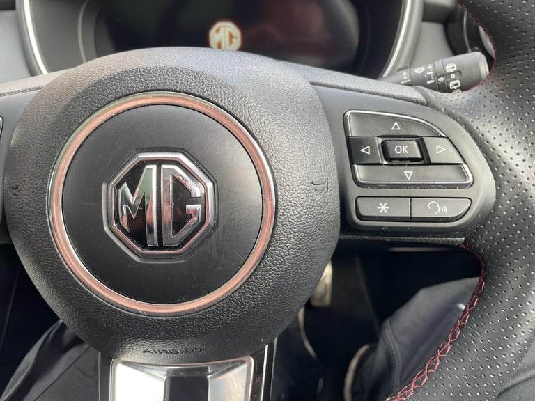 2022 MG MG HS 1.5 T-GDI 16.6kWh Exclusive SUV 5dr Petrol Plug-in Hybrid Auto Euro 6 (s/s) ESTATE ...