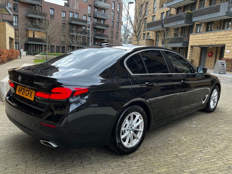 2021 BMW 5 Series 2.0 520d MHT SE Saloon 