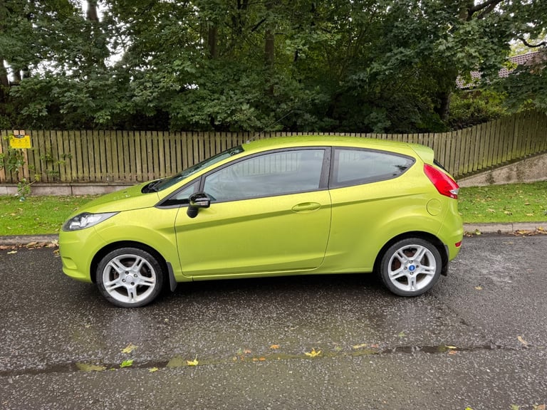2011 Ford Fiesta 1.25 Edge 3dr [82] HATCHBACK Petrol Manual