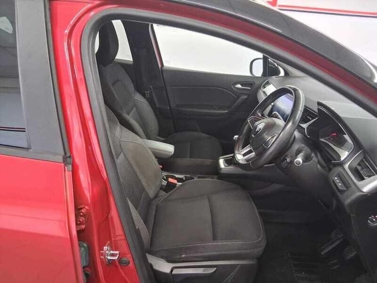 2020 Renault Captur 1.3 TCe Iconic SUV 5dr HATCHBACK Petrol Manual