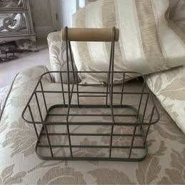 Bottle / milk bottle holder