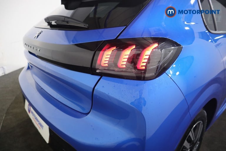 2023 Peugeot 208 1.2 PureTech 130 Allure Premium + 5dr EAT8 HATCHBACK PETROL Automatic