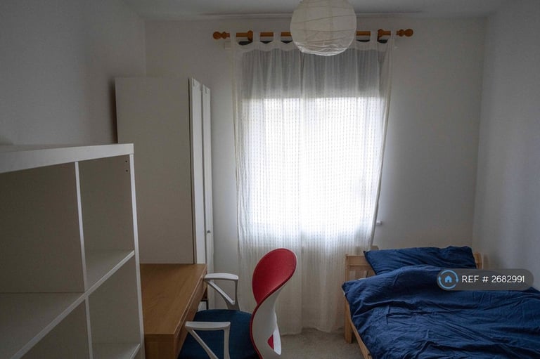 3 bedroom house in Ablett Close, Oxford, OX4 (3 bed) (#2682991)