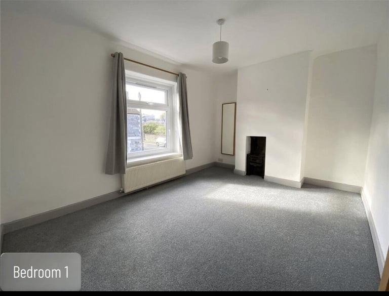 Double room available (Females only)