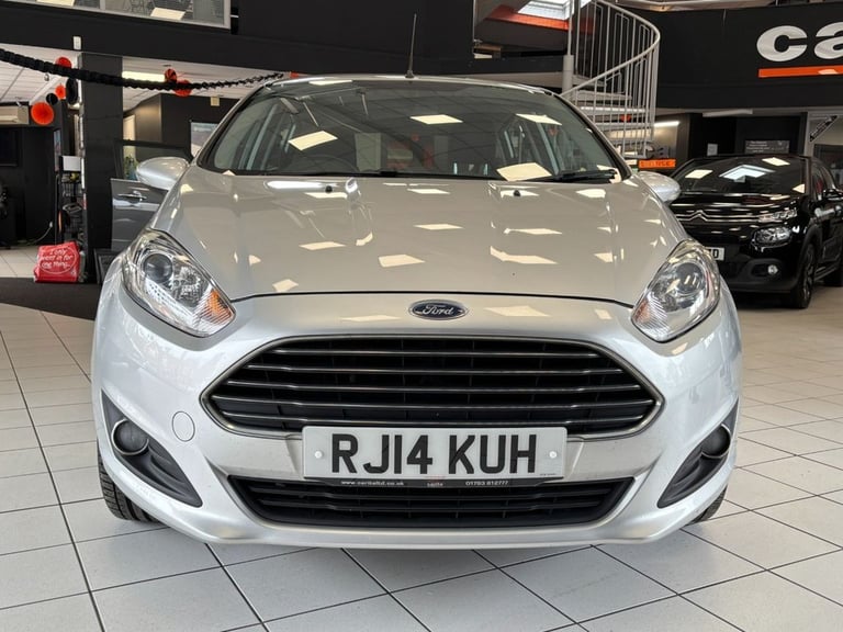 2014 Ford Fiesta 1.0T EcoBoost Zetec Hatchback 5dr Petrol Manual Euro 5 (s/s) (100 ps) Hatchback ...