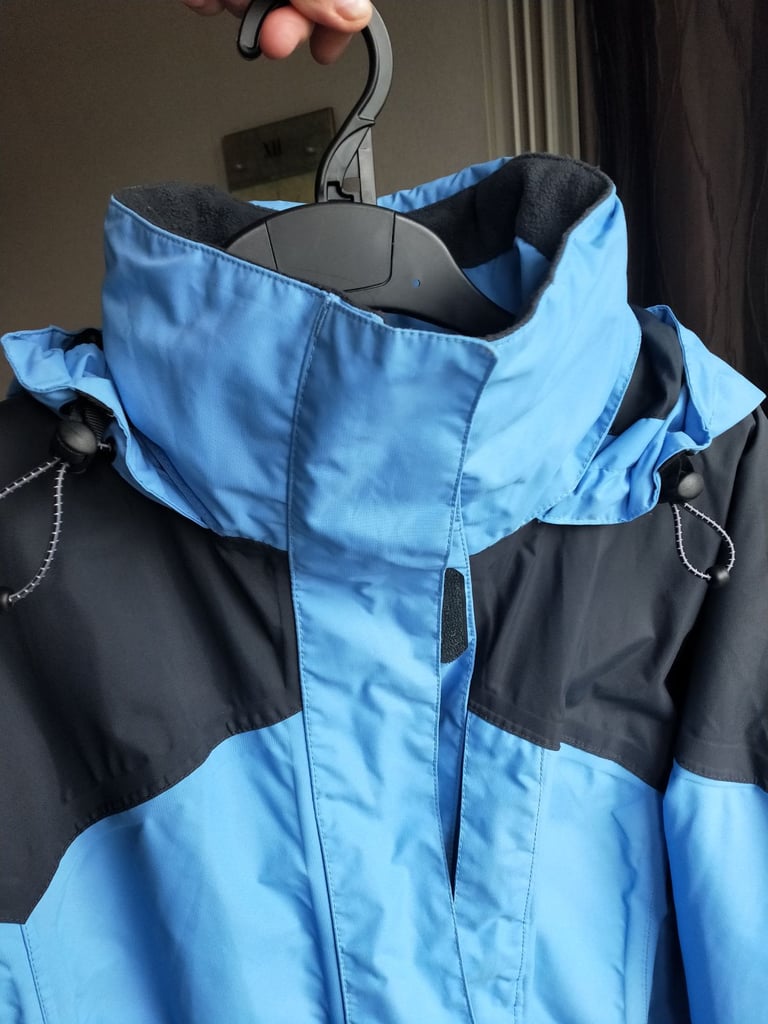 Ladies ski/walking jacket 