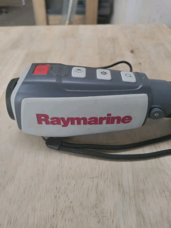 Raymarine handheld thermal camera