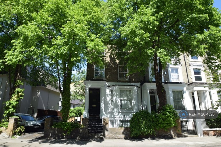 Studio flat in Warwick Gardens, London, W14 (#2671326)