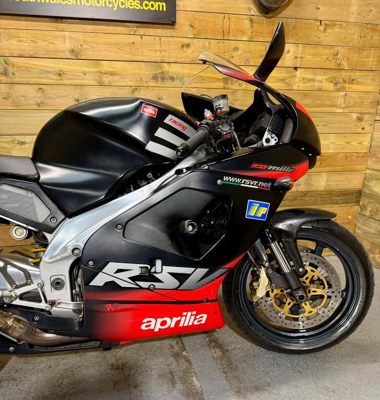 Aprilia RSV Mille 1000cc / 2002 (52) model / only 17k miles 