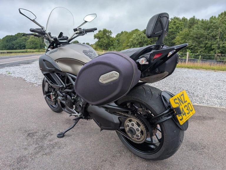 2013 DUCATI DIAVEL STRADA