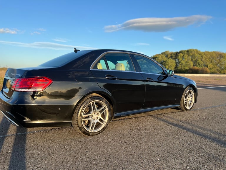 Mercedes-Benz, E CLASS, Saloon, 2013, Semi-Auto, 2143 (cc), 4 doors