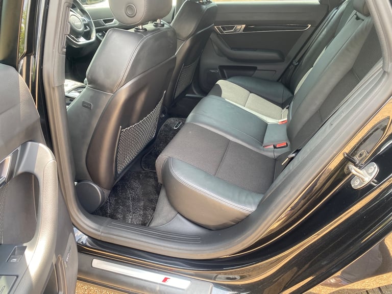 2010 Audi A6 SALOON 2.8 FSI V6 S LINE TIPTRONIC QUATTRO EURO 5(s/s) 5dr Petrol