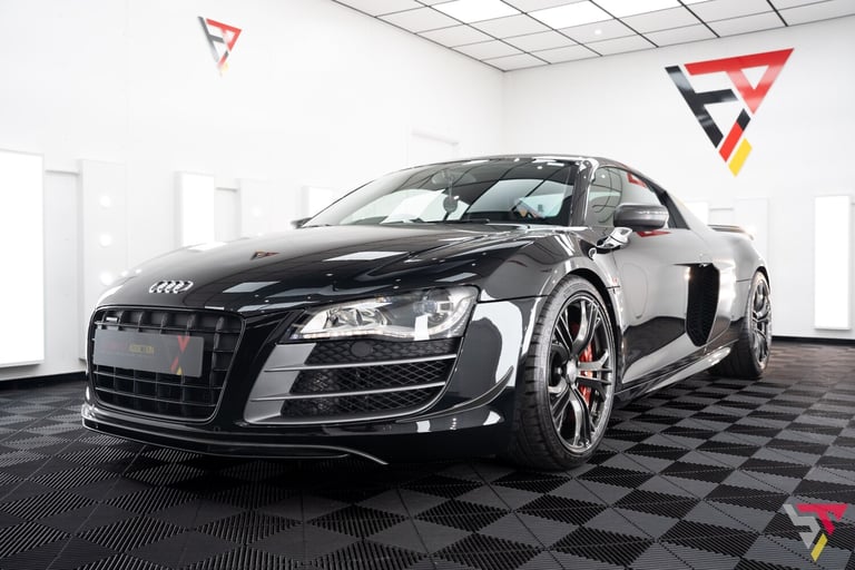 2011 (61) Audi R8 GT 5.2 V10 R-Tronic Auto Coupe 560PS | Phantom Black Metallic