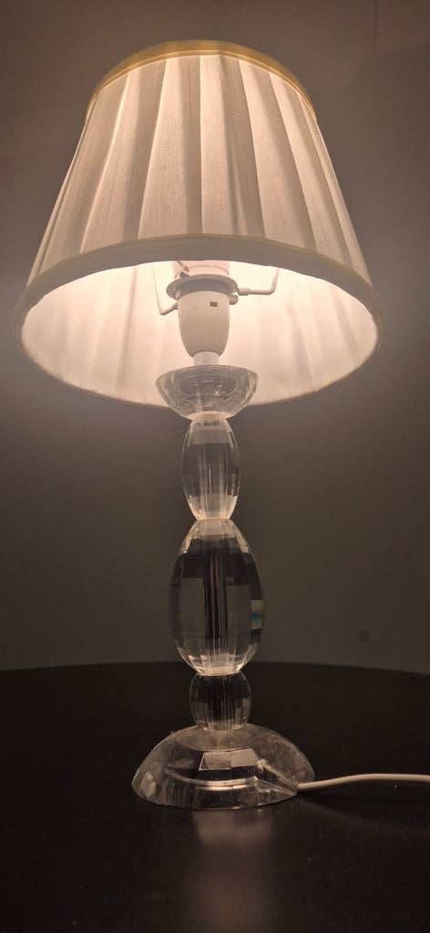 Crystal bedside table lamp 
