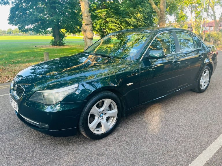 BMW 5 SERIES AUTOMATIC 2.5 PETROL YEAR 2009, VERY LOW MILEAGE 35000, 1 YEAR MOT, MINT CONDITION