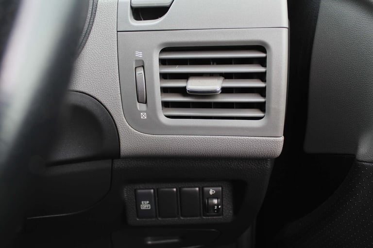 2007 Nissan X-Trail 2.0 dCi Aventura 5dr Auto ESTATE DIESEL Automatic