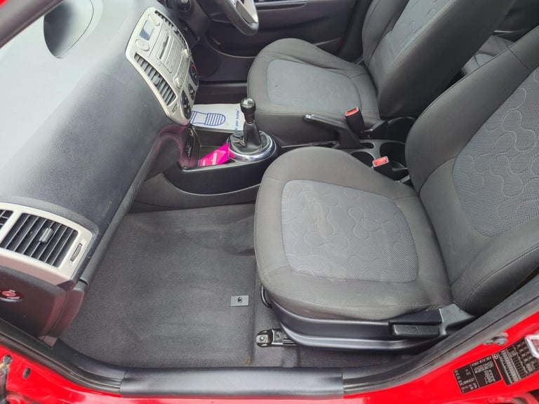 2011 Hyundai i20 1.2 Comfort 5dr HATCHBACK PETROL Manual