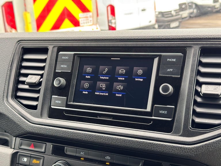 2023 MAN TGE 2.0 3140d LION XS Auto FWD LWB High Roof Euro 6 (s/s) 5dr PANEL VAN Diesel Automatic