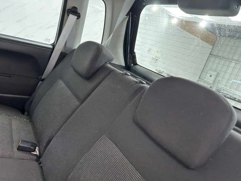 2005 Vauxhall Agila **MOT TILL 30/09/2026 MPV Petrol Manual - Image 18