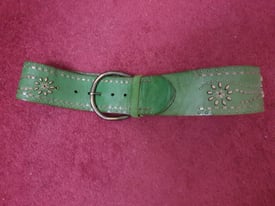 Vintage belt by Jigsaw
