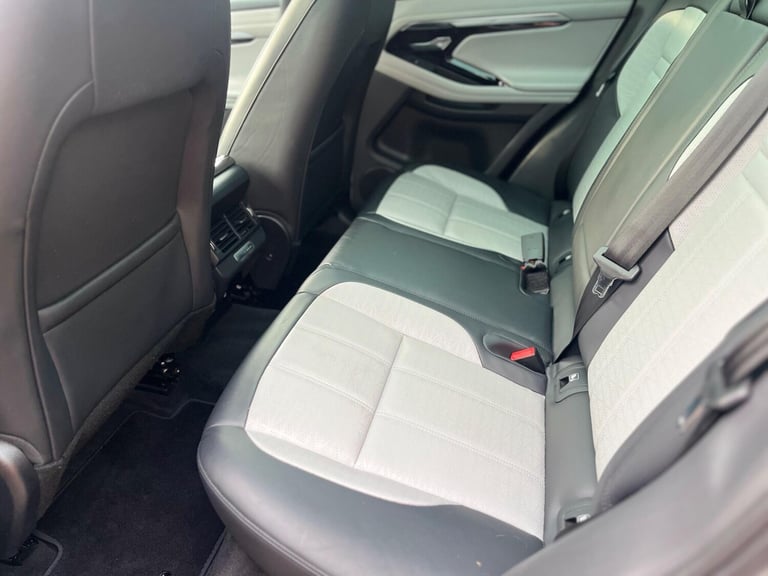 2019 Land Rover Range Rover Evoque 2.0 D180 R-Dynamic HSE Auto 4WD Euro 6 (s/s) 5dr ESTATE Diesel...