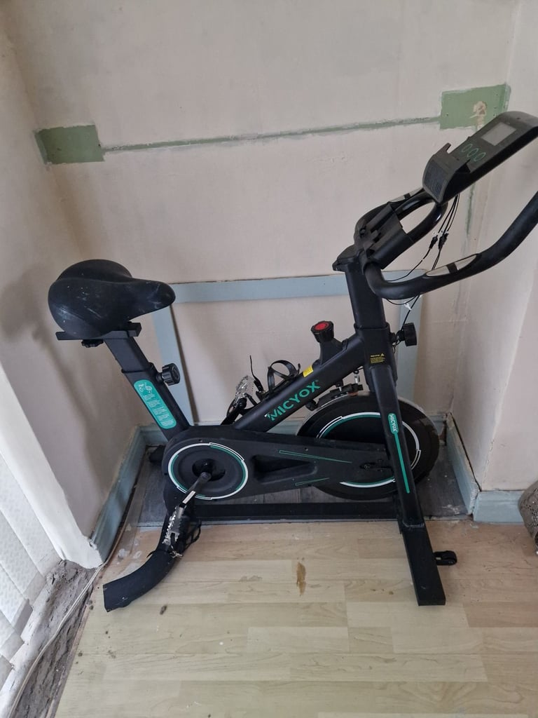 image for Spin bike 200 brand new 