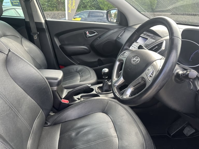 HYUNDAI IX35 1.7 CRDi Premium 2011