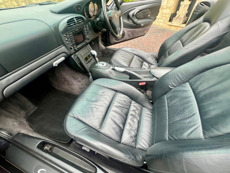  Porsche 911 2dr Tiptronic S Petrol