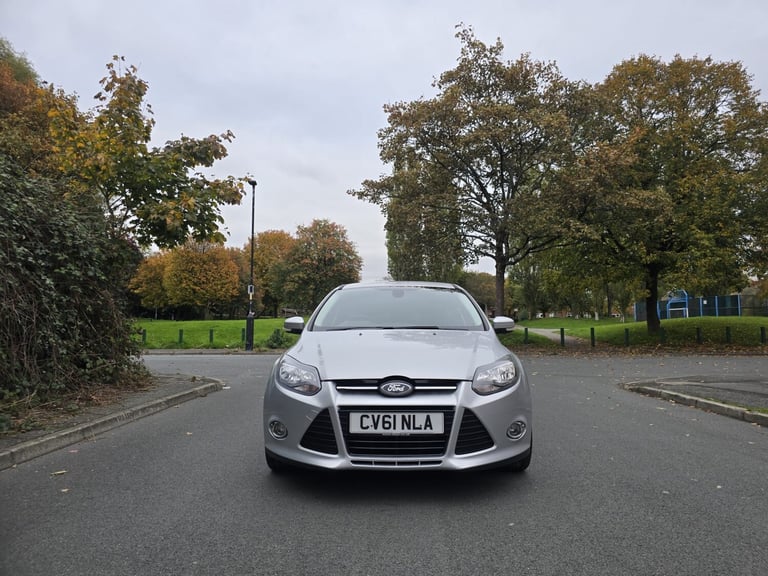 2011 Ford Focus 1.6 EcoBoost Titanium 5dr HATCHBACK Petrol Manual