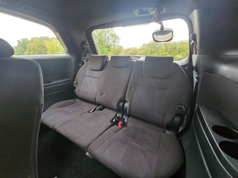  Toyota Estima 2.4 Petrol Automatic New Shape 8 Seater MPV MPV Petrol Automatic