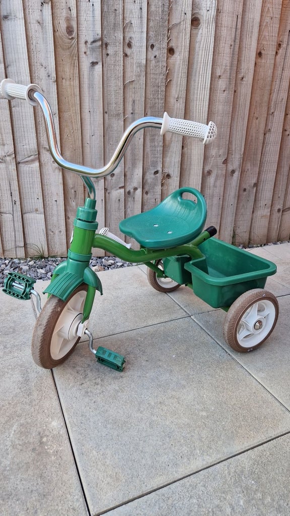 Kids Trike with bucket, hand brake and parent handle