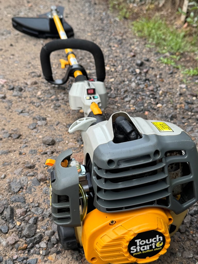 Ryobi petrol brush cutter good working order 
